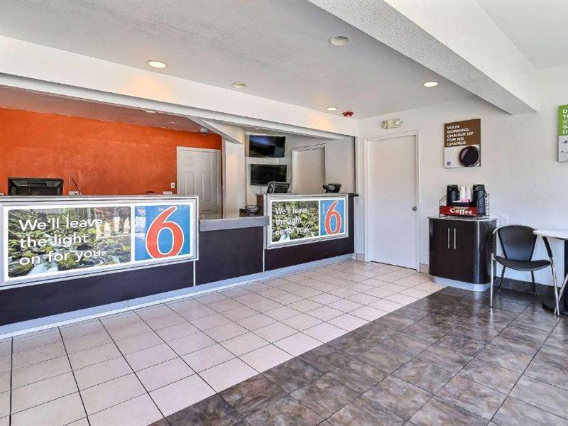 Motel 6-Oakland, Ca - Airport Dış mekan fotoğraf